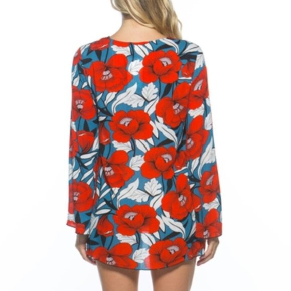 Fabulous Florals Top - Picture 4 of 4